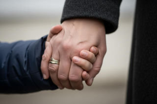 Mateusz Morawiecki i wnuk. Czy rodzinne kadry to nowa strategia?