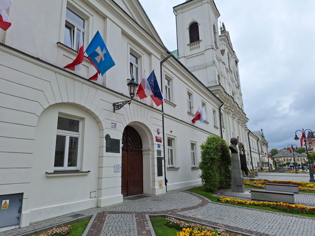 Maturzyści z Rzeszowa po egzaminie z matematyki 
