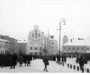Śnieżny ARMAGEDON na Podkarpaciu. CZOŁG odśnieżał drogę [ZDJĘCIA Z NAC] 