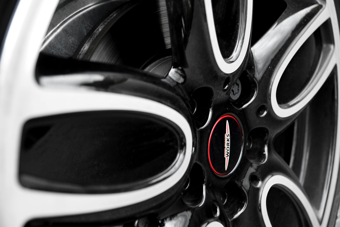 MINI Cooper z pakietem John Cooper Works