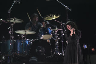 Córka Dave’a Grohla debiutuje solo! Posłuchaj dwóch premierowych kompozycji Violet Grohl