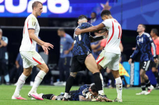 Gwiazdorowi Anglii puściły nerwy po półfinale z Argentyną! Nagranie z trybun obiega sieć