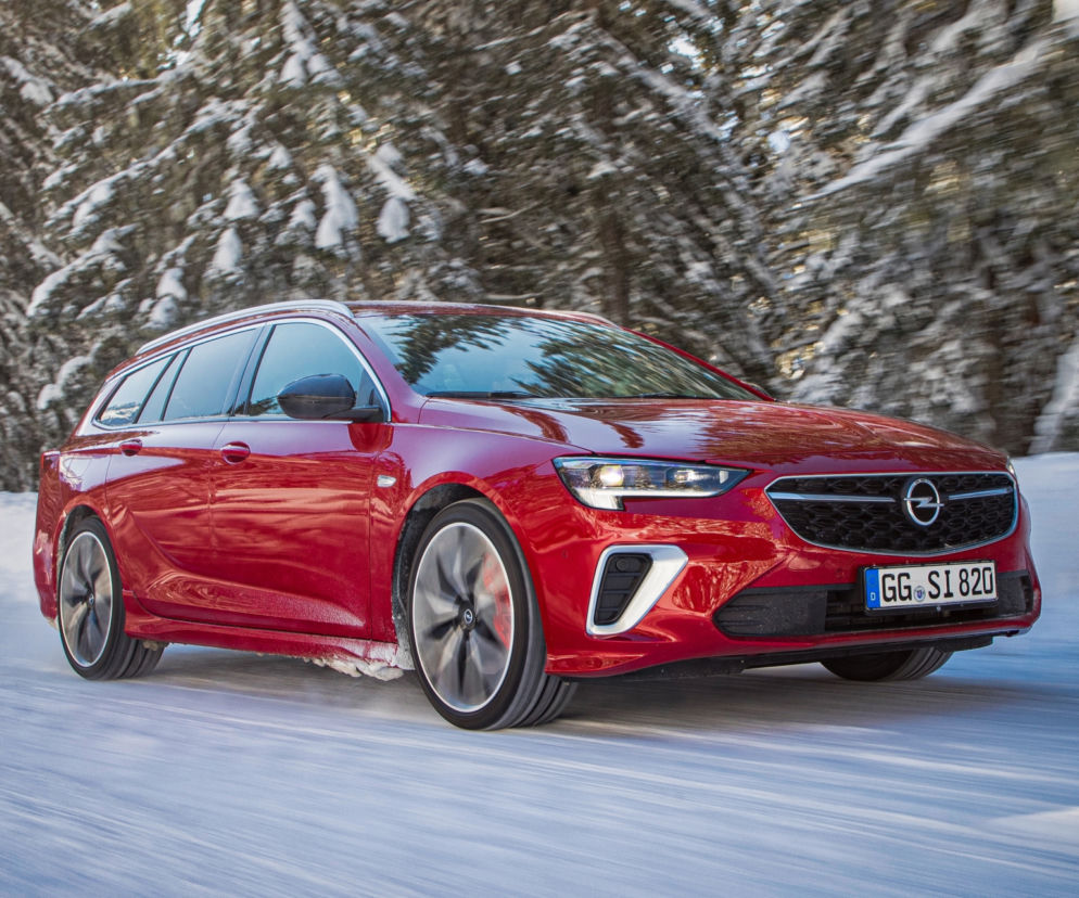2020 Opel Insignia GSi AWD