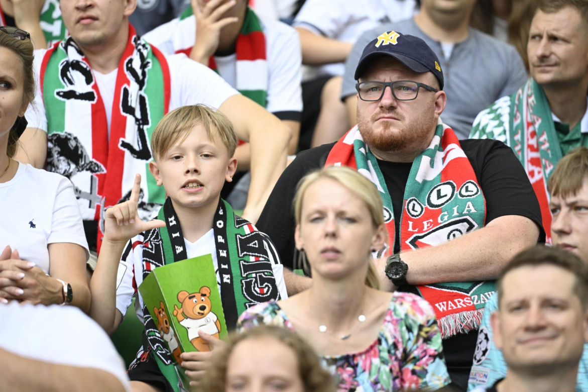 Legia Warszawa - Zagłębie Lubin: Zdjęcia kibiców