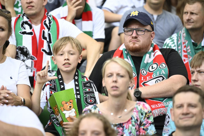 Legia Warszawa - Zagłębie Lubin: Zdjęcia kibiców