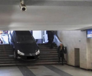1 Pomylił wjazdy i... wjechał do tunelu przy dworcu Kaliskim