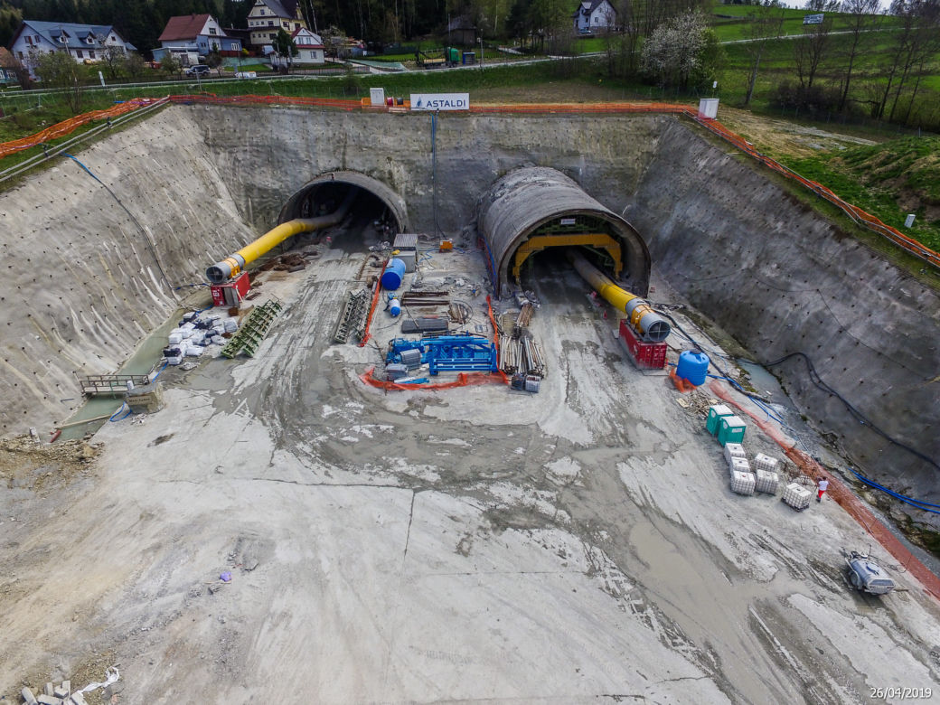 Tak powstaje najdłuższy tunel w Polsce. Będzie miał ponad 2 kilometry długości!