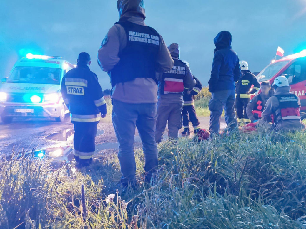 Pan Władysław zgubił się i nie potrafił wrócić do domu! Do końca czuwał przy nim jego piesek [ZDJĘCIA]