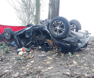Dwie osoby nie żyją. Tragedia na drodze w pow. kościańskim