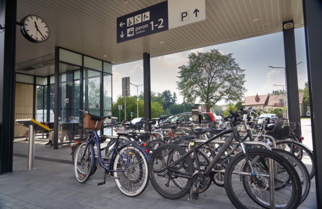 Dworzec PKP Biadoliny