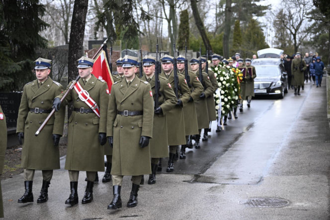 Pogrzeb Edwarda Linde-Lubaszenki