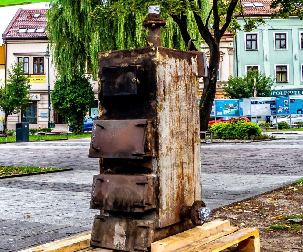 W Skawinie stanął pomnik kopciucha