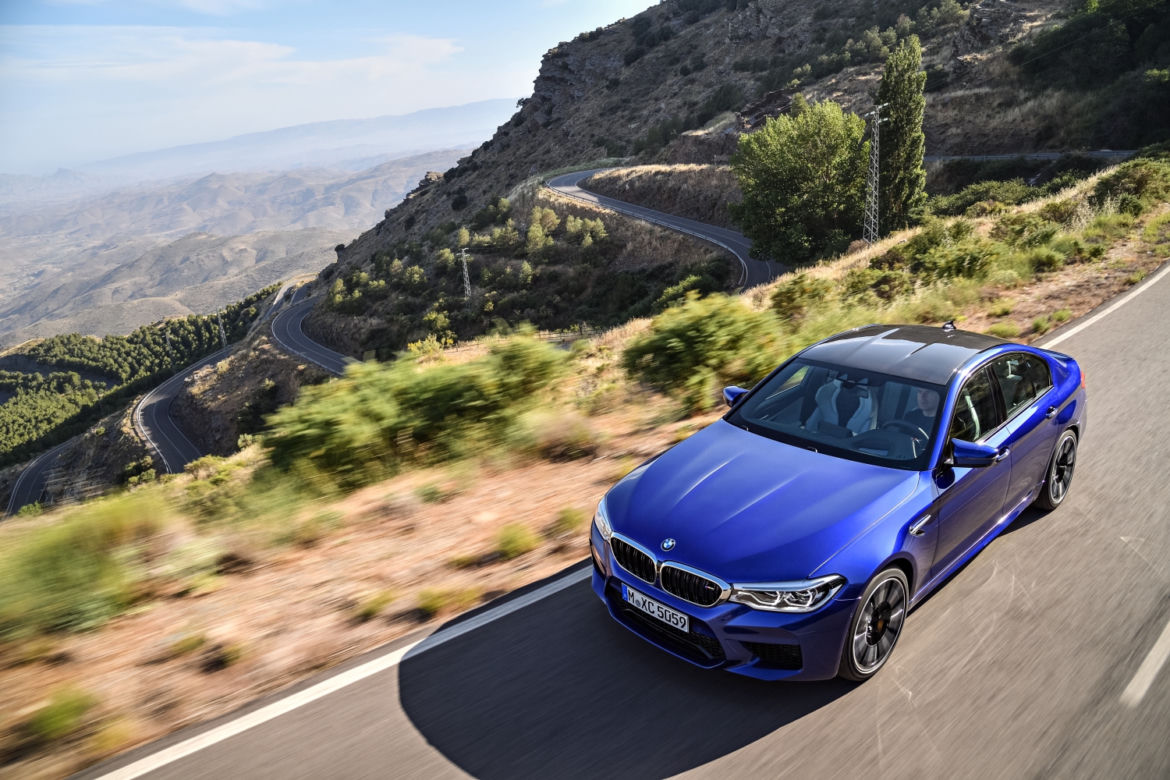 BMW M5 4.4 V8 biturbo M xDrive