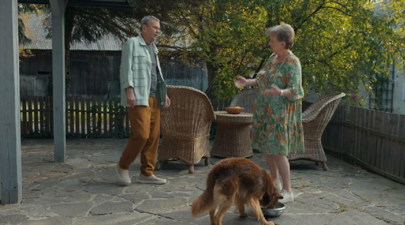 Barwy szczęścia, odcinek 3130. Czesław (Marian Jaskulski), Basia (Sławomira Łozińska)