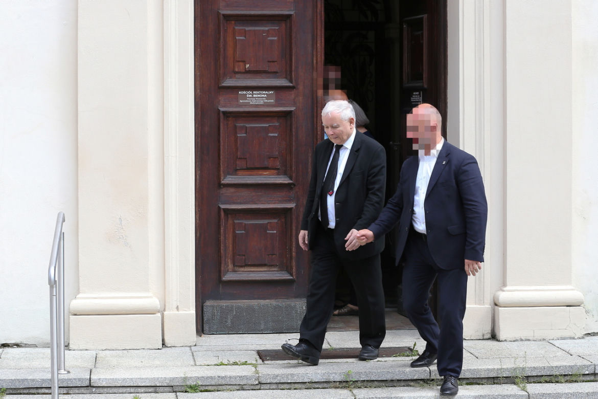 Jarosław Kaczyński pojechał do kościoła