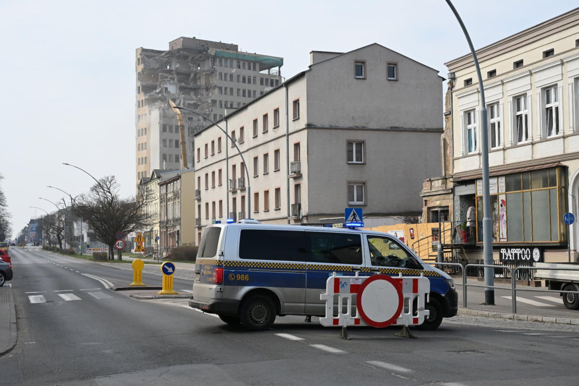 Utrudnienia związane z rozbiórką "Związkowca"
