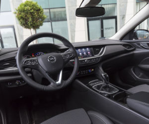 Opel Insignia 2.0D 174 KM FWD 6MT Elegance