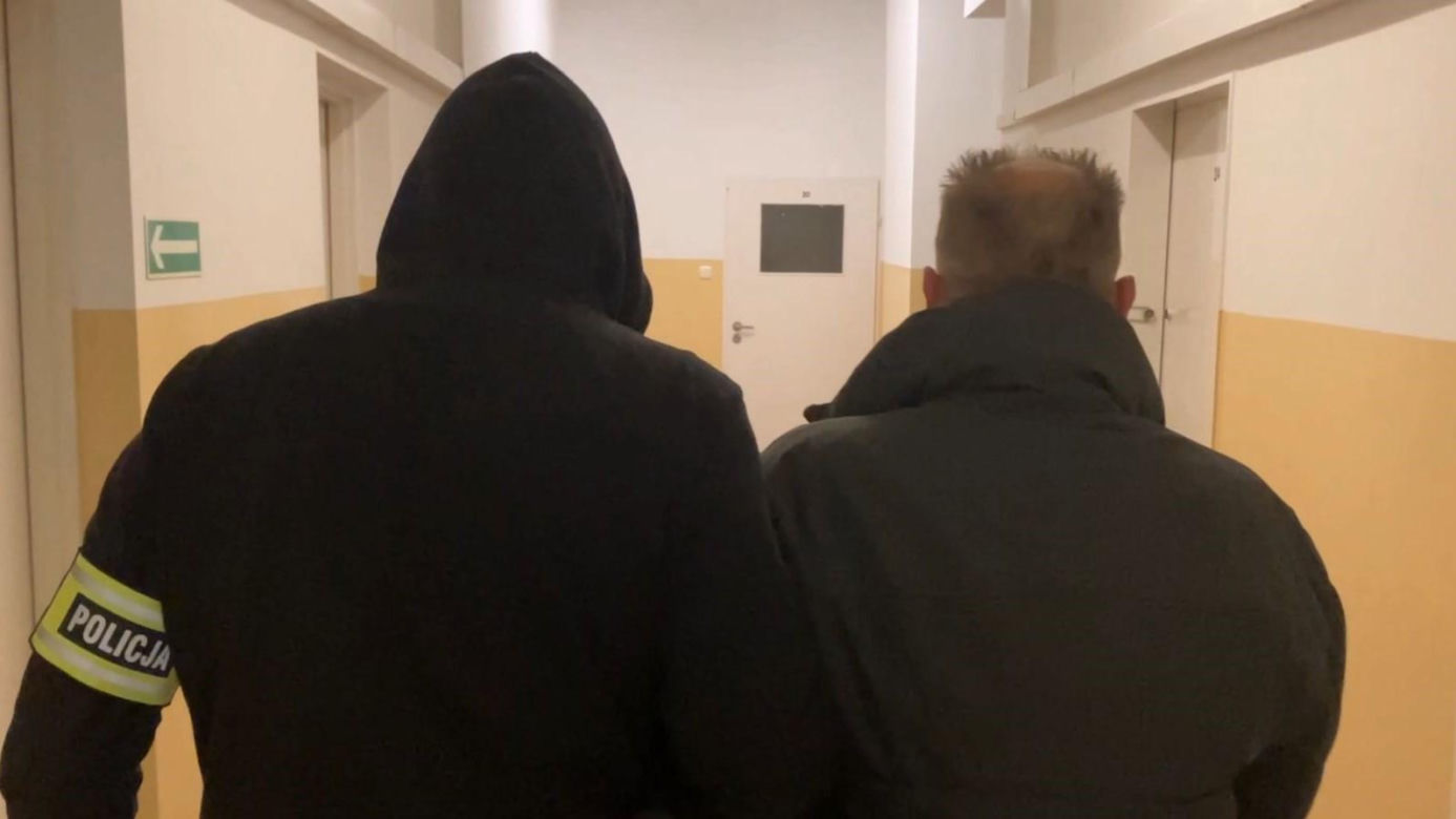 "Elektryk" nękał mieszkańców Torunia. Policja zatrzymała 55-latka