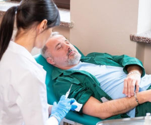 Pierwsza miłość odc. 4122. Bartek (Rafał Kwietniewski), lekarka Ilona