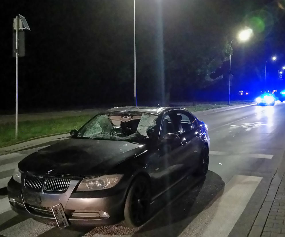 Koszmarny wypadek w Krakowie. Wbiegł wprost pod BMW, zginął na miejscu