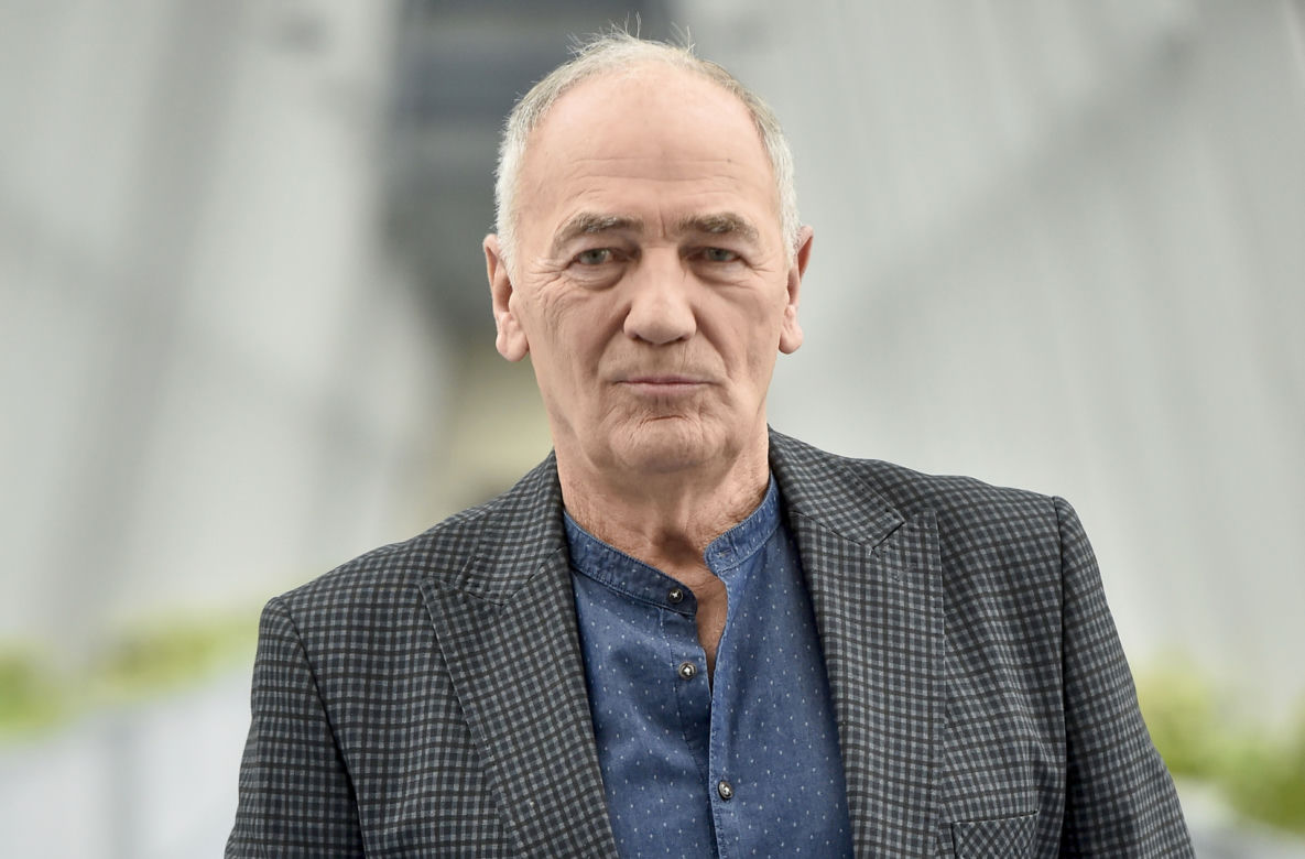 Jakim tatą jest 76-letni Karol Strasburger? Takie metody stosuje wobec 3-latki