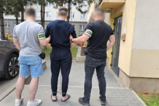 Brutalne zabójstwo seniorki. 36-latek poderżnął jej gardło. Powód morderstwa szokuje