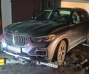 Jednej nocy ukradli 12 BMW, Lexusa i Hyundaia. 27-latek i 39-latek wpadli w policyjnej obławie
