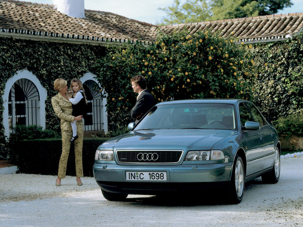 Audi A8 D2