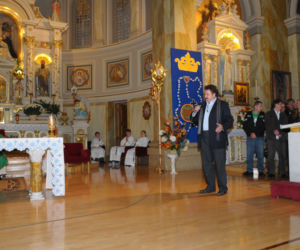 Krzysztof Krawczyk w kościele