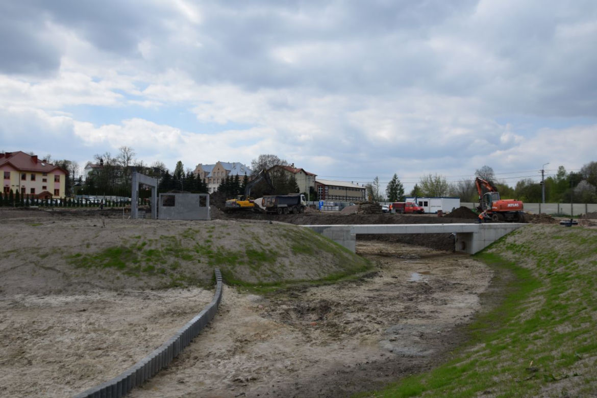 W Mircu też będą mieli dwa stawy, plażę i centrum rekreacyjne 