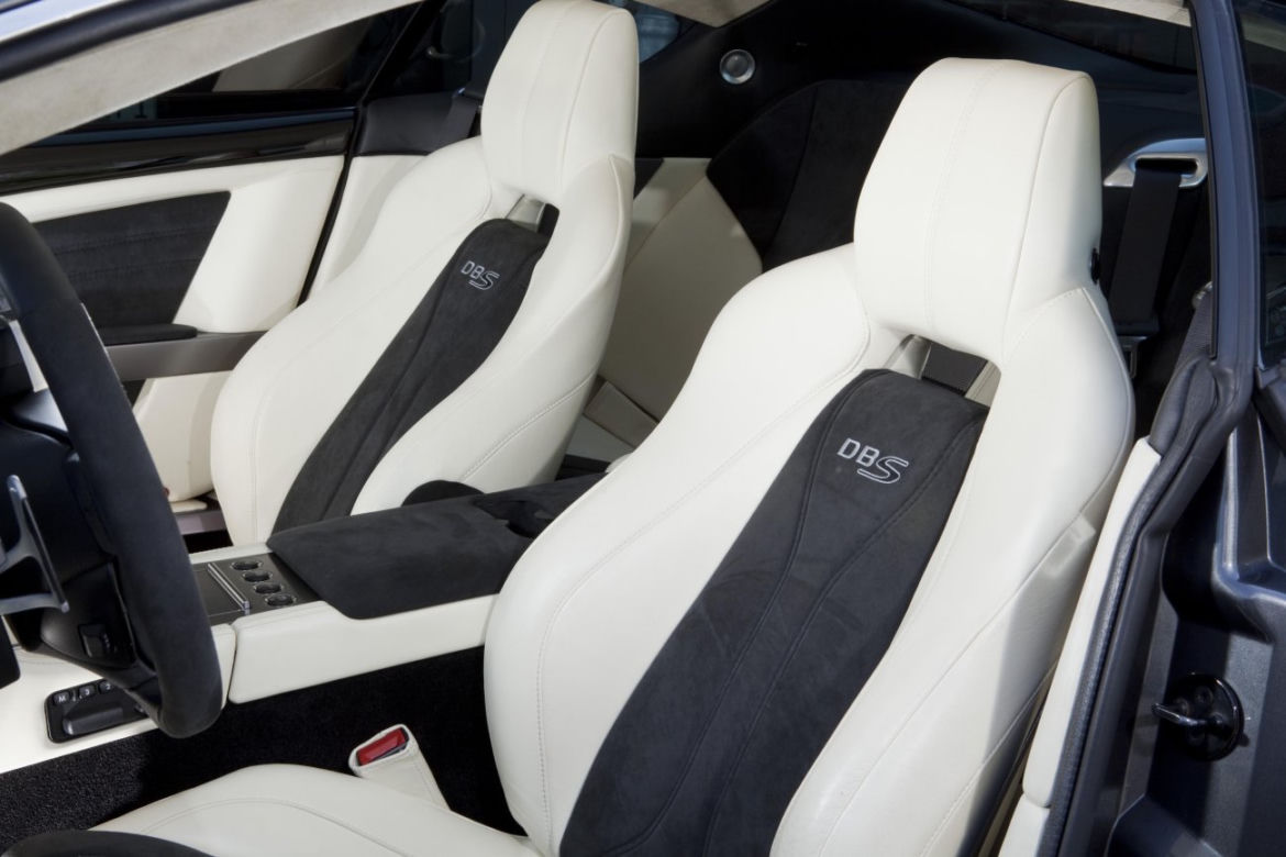 Aston Martin DBS