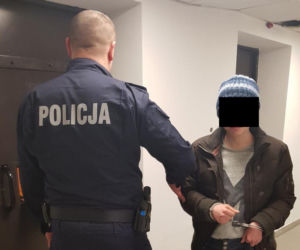Wyrzucili z okna za 2,5 zl
