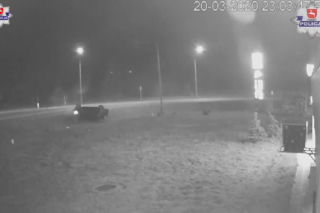 Pijana 23-latka dachowała Audi niedaleko Krasnegostawu - JEST WIDEO