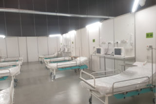 Będzie OBOWIĄZKOWA hospitalizacja dla niektórych pacjentów z COVID-19