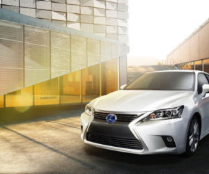 Lexus CT200h