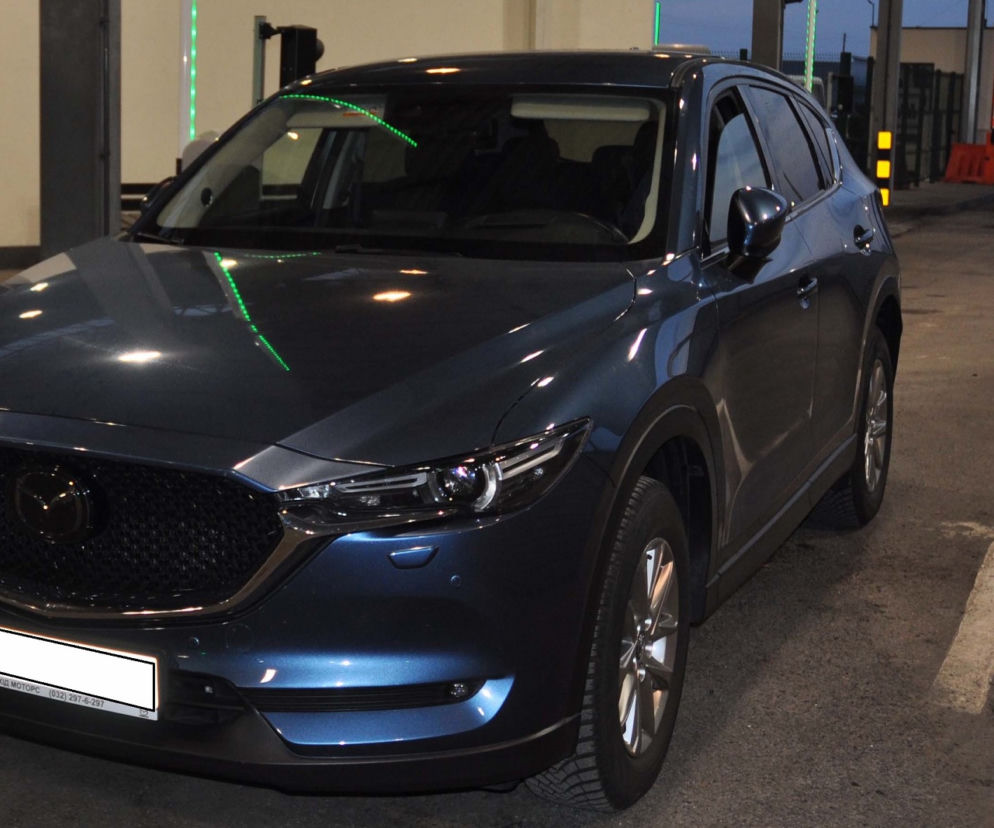 Luksusowa mazda ukradziona w Niemczech. Znaleziona na granicy w Medyce