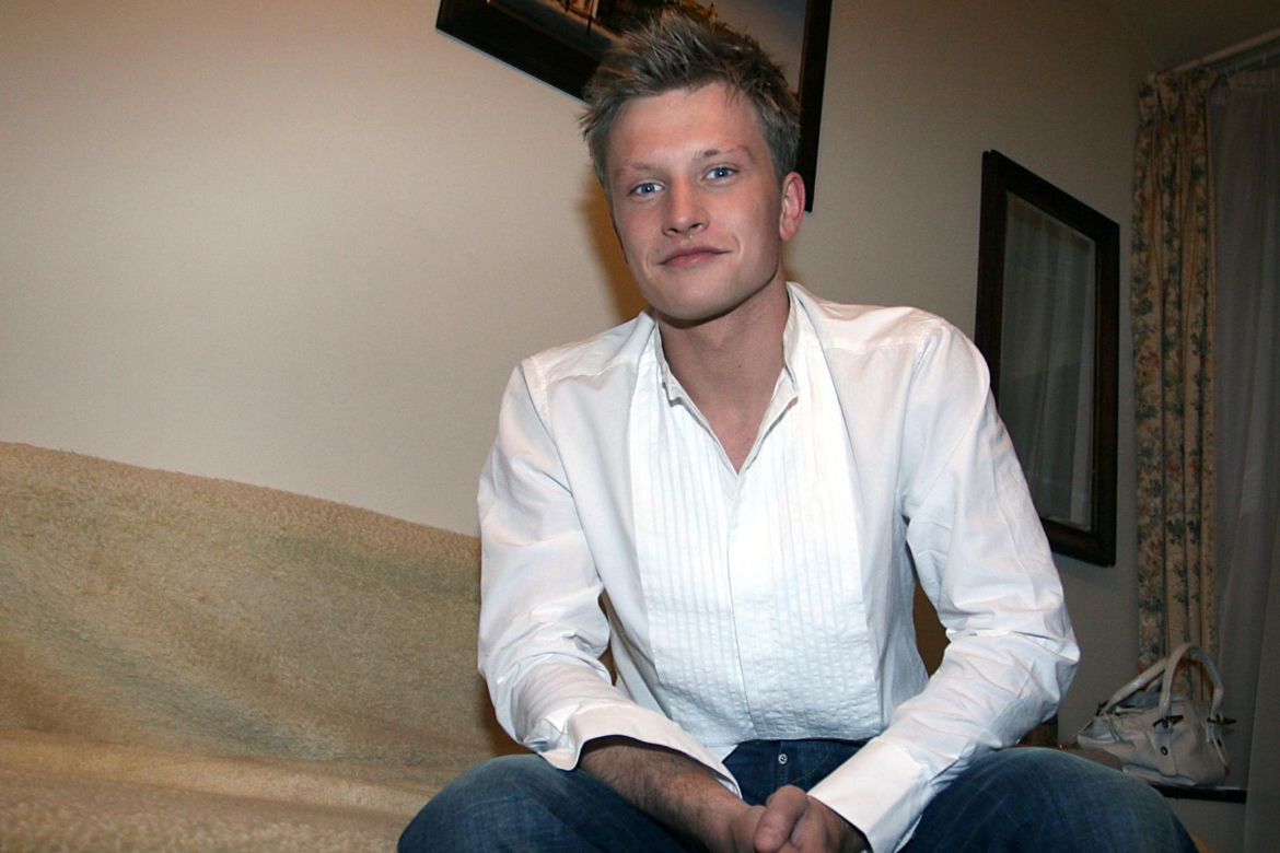 Od nastolatka z "Na Wspólnej" do eleganckiego mężczyzny. Tak zmieniał się Jakub Wesołowski