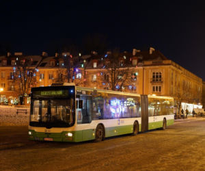 To jest ogromna pomoc. Mobilna ogrzewalnia w Białymstoku. Można się ogrzać i napić herbaty