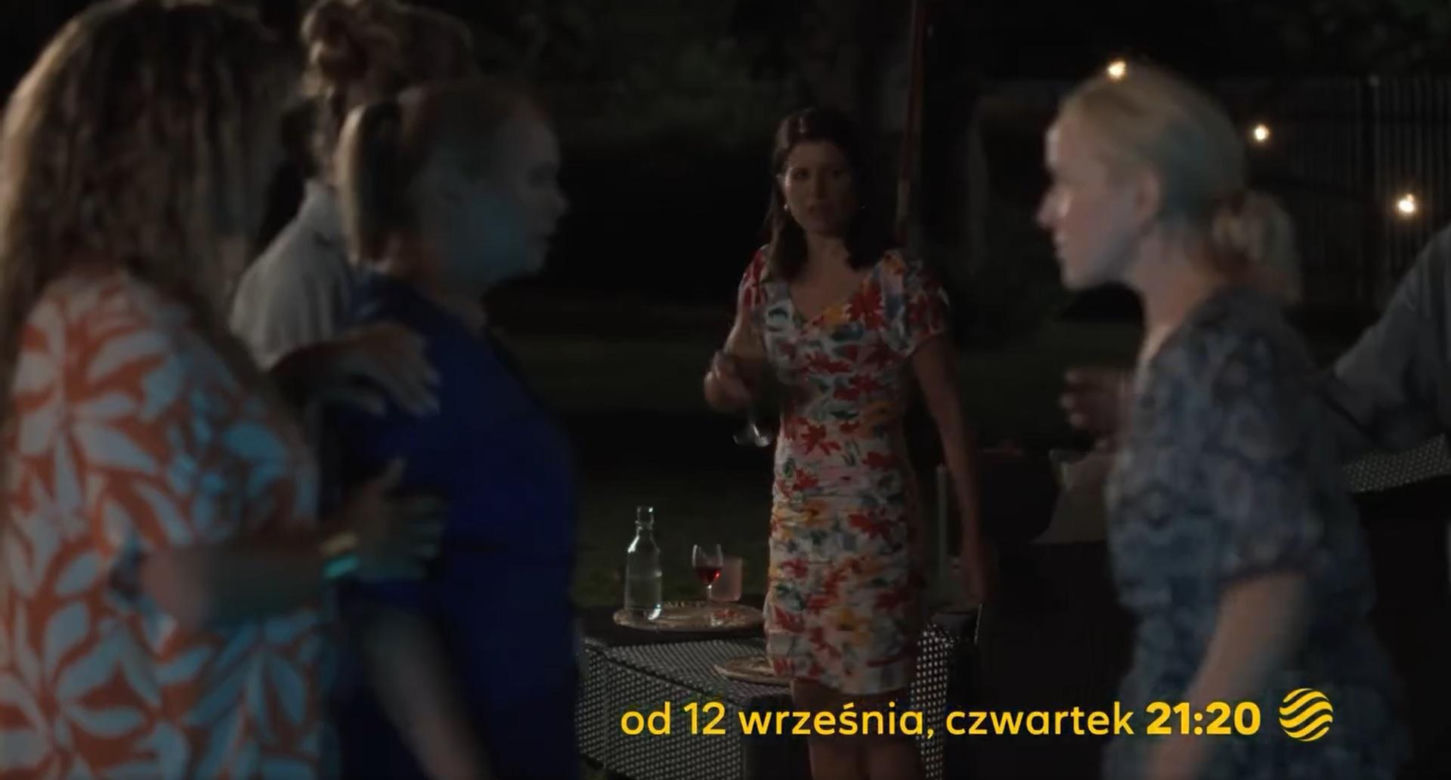 Przyjaciółki, 24 sezon. Inga (Małgorzata Socha), Anka (Magdalena Stużyńska), Patrycja (Joanna Liszowska), Dorotka (Agnieszka Sienkiewicz-Gauer), Teresa (Klara Williams)