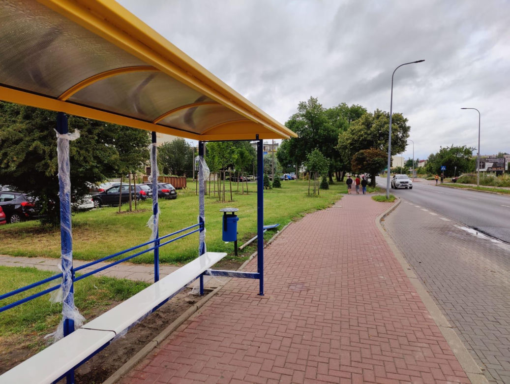 W Siedlcach powstanie łącznie 18 nowych wiat autobusowych