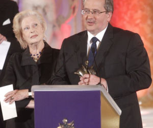 Wiktory 2010. Bronisław Komorowski POLITYKIEM ROKU, Beata Tyszkiewicz