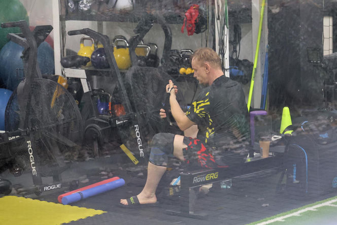 Bartosz Żukowski na siłowni