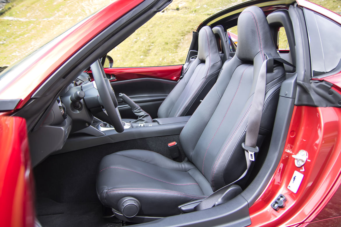 2019 Mazda MX-5 RF 2.0 SKY-G 184 KM 6MT