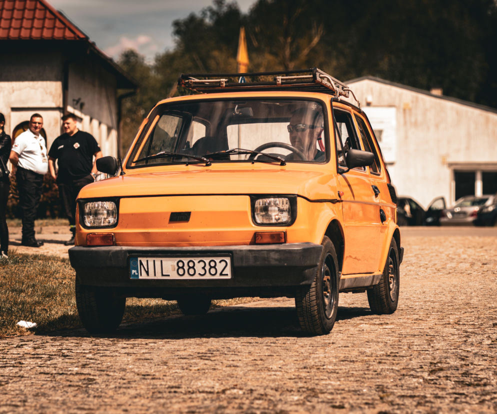 Retro, silniki i totalny vibe PRL-u. Zalewiada 2026 to ogień nad jeziorem Ewingi