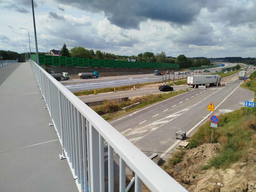 Nowy wiadukt na A2 w ciągu ul. Domanickiej w Siedlcach jest już otwarty i przejezdny
