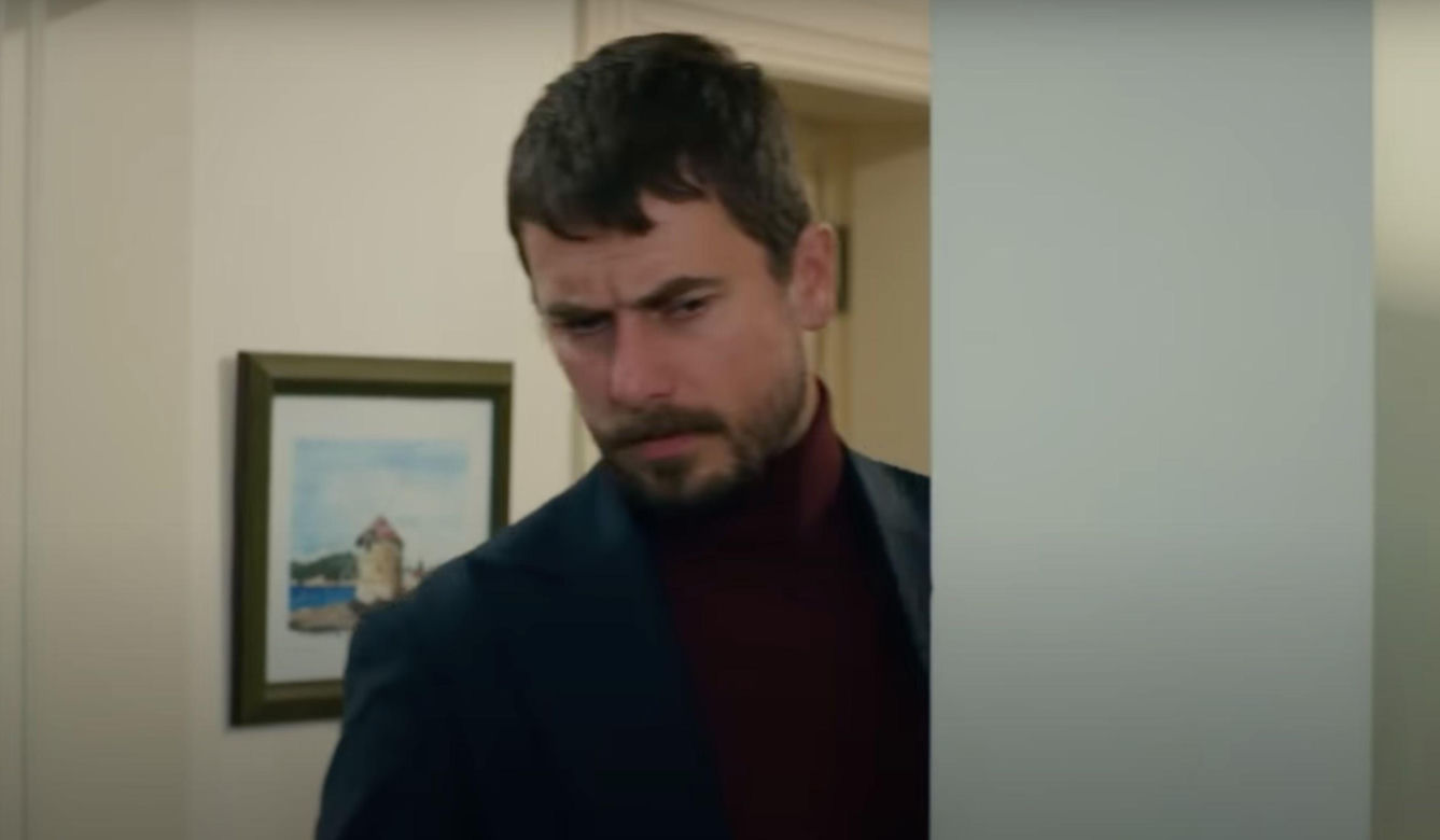 Ege oświadczy się Melis i pomoże Bulentowi, który wda się w bójkę.