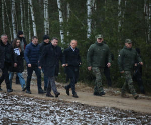 Premier Donald Tusk podziękował służbom na granicy z Białorusią. „Żeby świętować mógł ktoś, ktoś musi czuwać”