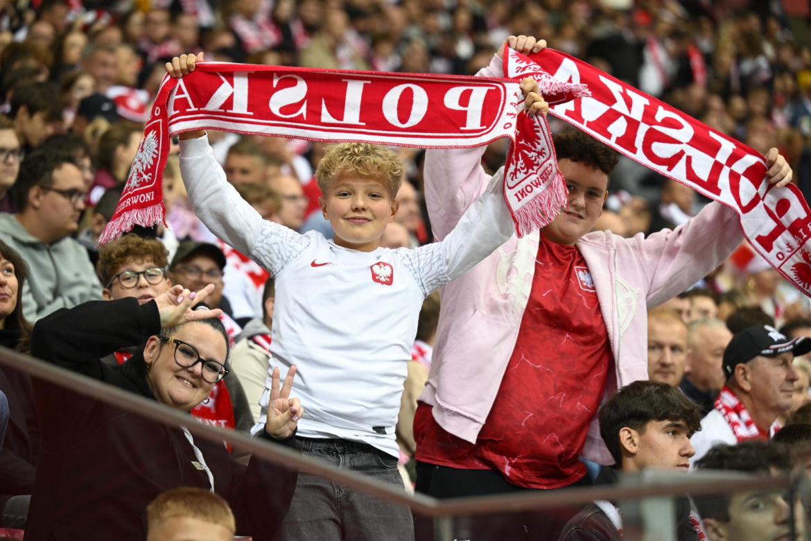 Tłumy kibiców na PGE Narodowym w Warszawie. Polska-Bośnia [ZDJĘCIA]