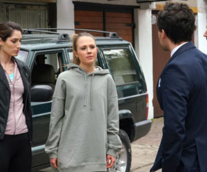 Barwy szczęścia odc. 2524. Jowita (Magdalena Żak), Bonda (Maciej Kosmala), Celina (Orina Krajewska)