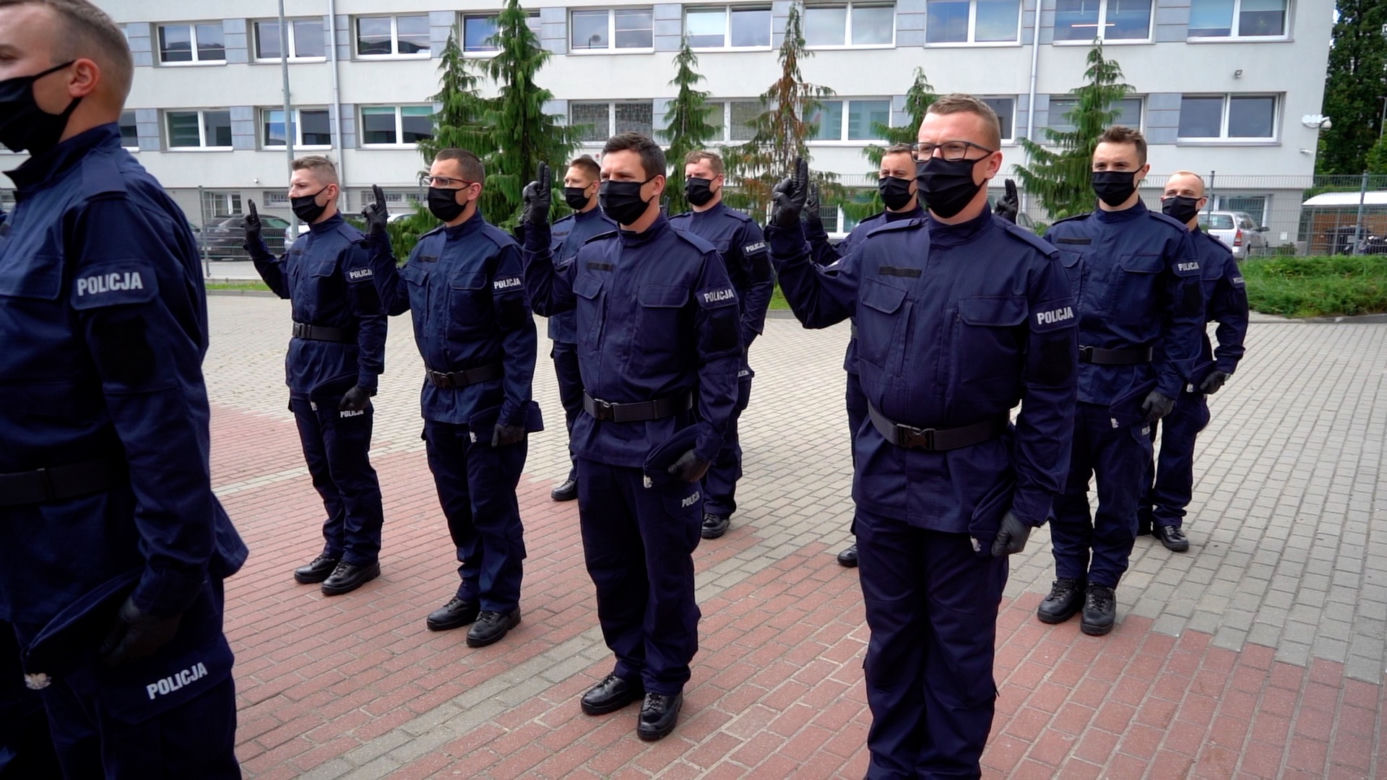 44 nowych policjantów w województwie kujawsko-pomorskim
